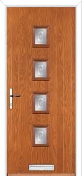 4 Square (centre) Staxton Composite Front Door in Oak
