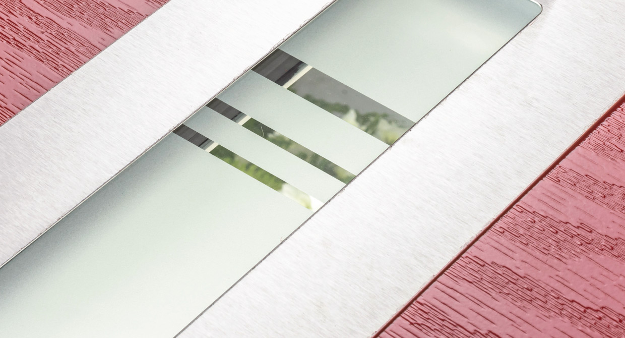 Strand decorative composite door glass