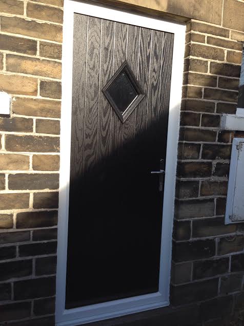 1 Diamond Composite Front Door in Black