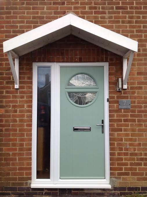 Circle Abstract Composite Front Door in Chartwell Green