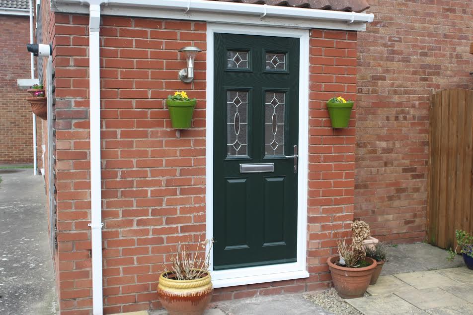 2 Panel 4 Square Zinc Brass Art Clarity Composite Front Door in Green