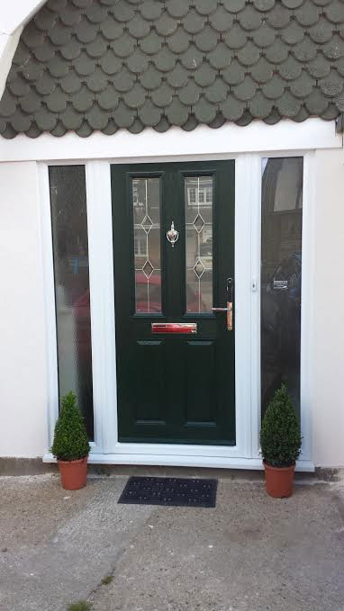 2 Panel 2 Square Classic Composite Front Door in Green